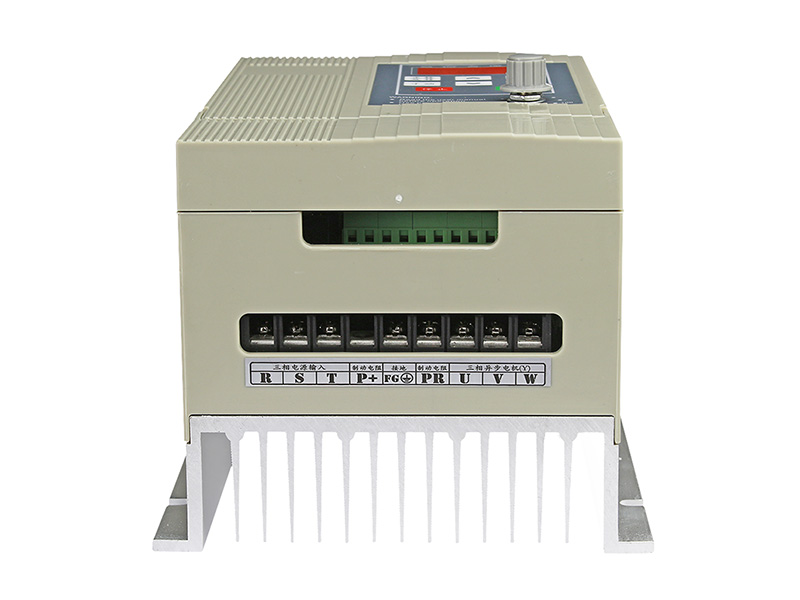 4000H通用變頻器，變頻器三相380V，變頻器廠家，電機(jī)變頻器